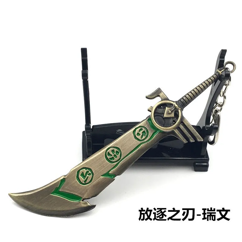 12 CM Game LOL Keychain League Of Legend Weapon Key Chain Hero League Rank Key Ring Key llaveros Jewelry For Fans Holder