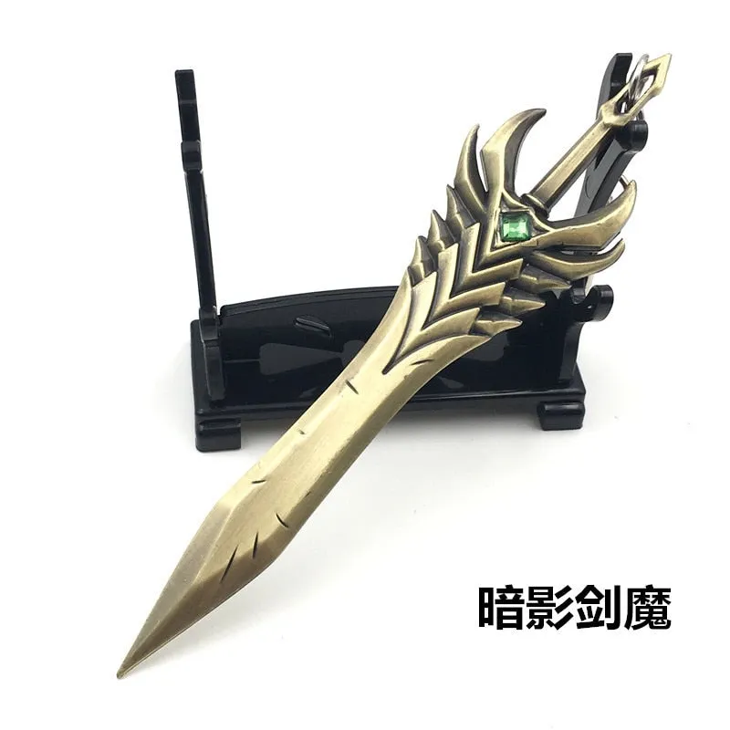 12 CM Game LOL Keychain League Of Legend Weapon Key Chain Hero League Rank Key Ring Key llaveros Jewelry For Fans Holder