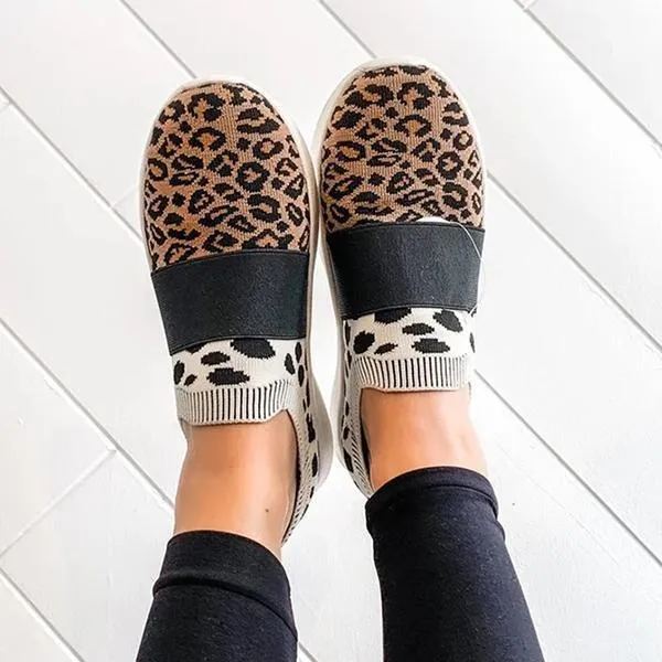 Kimemoda Leopard Flat Heel Sneakers Slip on Walking Shoes