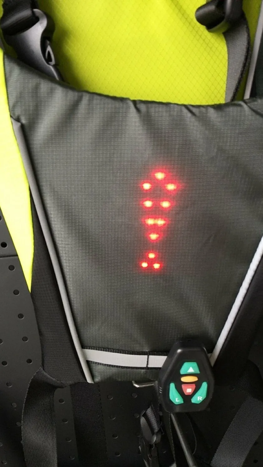 LED Wireless Safety Turn Signal Light Vest for Bicycle Riding Night Warning