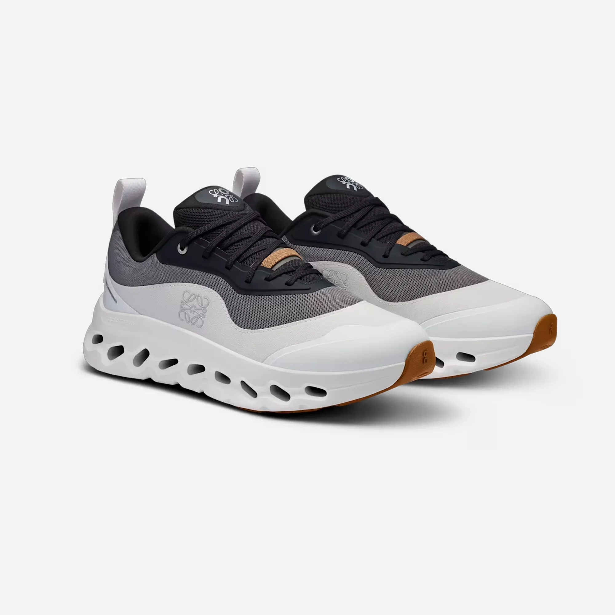 On Running Cloudtilt 2 LOEWE Black White Gum